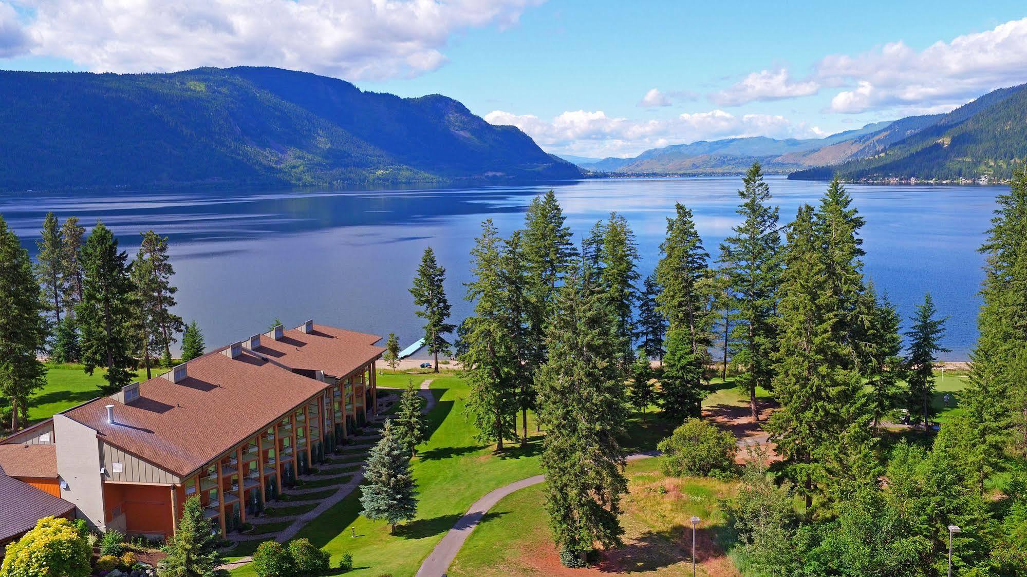 Quaaout Lodge & Spa At Talking Rock Golf Resort Squilax Exterior foto